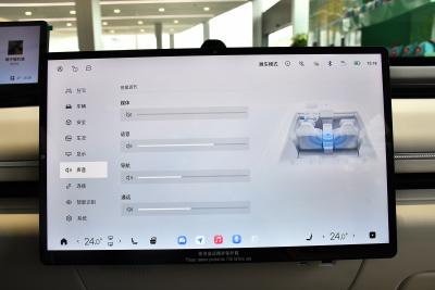 2025款 增程 240 Max四驱城区辅助驾驶-内饰-图片-有驾