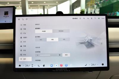 2025款 增程 240 Max四驱城区辅助驾驶-内饰-图片-有驾