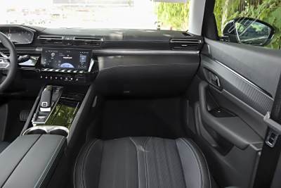 2025款 508L 400THP 驭动旗舰版-内饰-图片-有驾