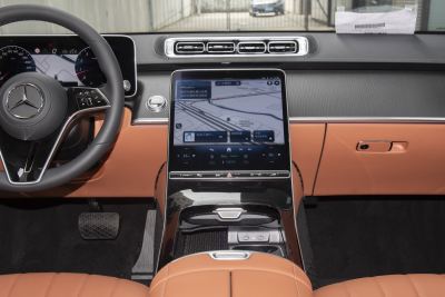 2025款 S 400 L 商务型-内饰-图片-有驾