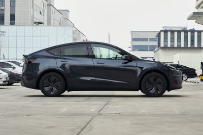 2026款 长续航全轮驱动版-外观-图片-有驾