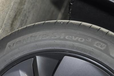 2026款 长续航全轮驱动版-外观-图片-有驾