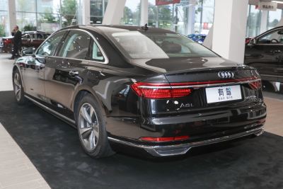 2022款 A8L 60 TFSIe quattro 典藏版-外观-图片-有驾