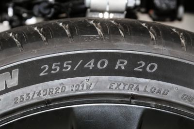 2024款 后轮驱动版-外观-图片-有驾