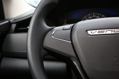 2023款 PLUS 1.6L XE CVT潮领版-内饰-图片-有驾 2023款 PLUS 1.6L XE CVT潮领版-内饰-图片-有驾