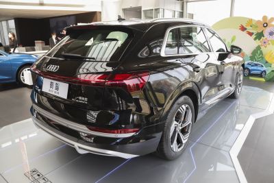 2021款 50 quattro 尊享型-外观-图片-有驾