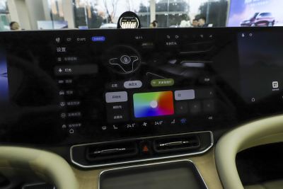2025款 增程 Ultra版 52kWh 6座版-内饰-图片-有驾