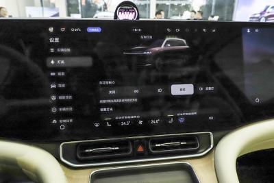 2025款 增程 Ultra版 52kWh 6座版-内饰-图片-有驾