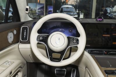 2025款 增程 Ultra版 52kWh 6座版-内饰-图片-有驾