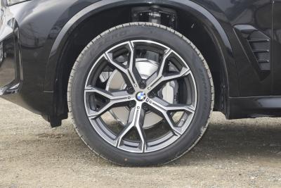 2026款 改款 xDrive 30Li 尊享型M运动曜夜套装-外观-图片-有驾