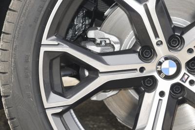 2026款 改款 xDrive 30Li 尊享型M运动曜夜套装-外观-图片-有驾