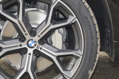 2026款 改款 xDrive 30Li 尊享型M运动曜夜套装-外观-图片-有驾