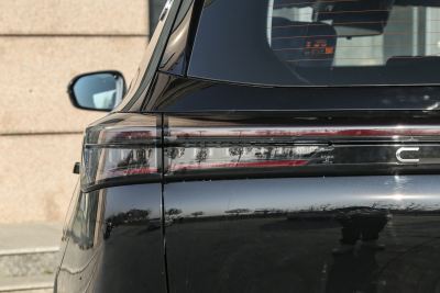 2025款 1.5T 116km 豪华型 7座-外观-图片-有驾