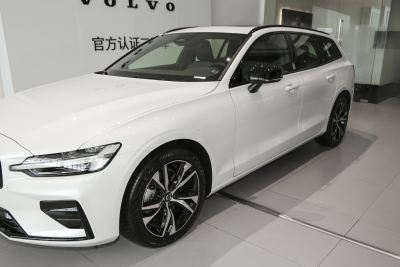 2025款 B5 智远运动版-外观-图片-有驾