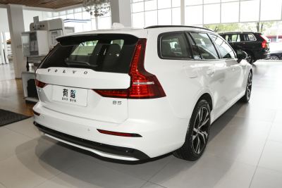 2025款 B5 智远运动版-外观-图片-有驾