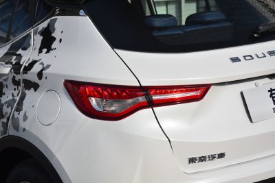 2021款 1.5T CVT北极熊-外观-图片-有驾