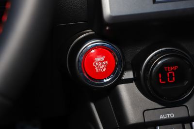 2025款 2.4L 自动版EyeSight STI Sport-内饰-图片-有驾