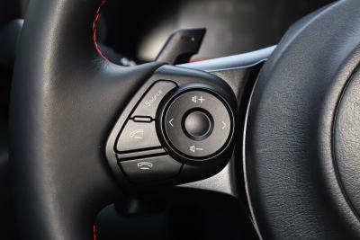 2025款 2.4L 自动版EyeSight STI Sport-内饰-图片-有驾