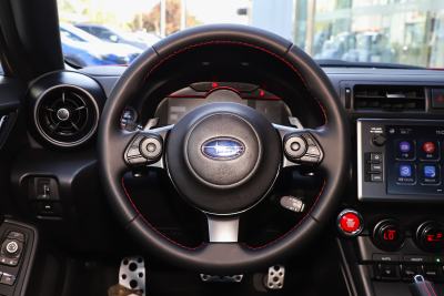 2025款 2.4L 自动版EyeSight STI Sport-内饰-图片-有驾