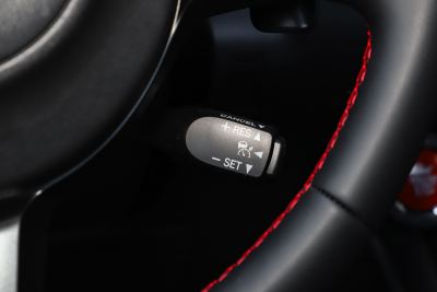 2025款 2.4L 自动版EyeSight STI Sport-内饰-图片-有驾