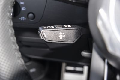 2025款 200万辆悦享版 40 TFSI 豪华动感型-内饰-图片-有驾