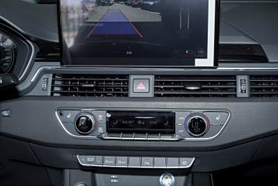 2025款 200万辆悦享版 40 TFSI 豪华动感型-内饰-图片-有驾