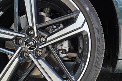 2025款 200万辆悦享版 40 TFSI 豪华动感型-外观-图片-有驾