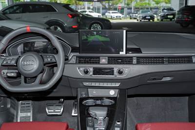 2025款 200万辆悦享版 40 TFSI 豪华动感型-内饰-图片-有驾