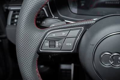 2025款 200万辆悦享版 40 TFSI 豪华动感型-内饰-图片-有驾