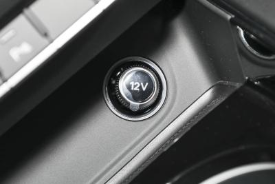 2025款 200万辆悦享版 40 TFSI 豪华动感型-内饰-图片-有驾 2025款 200万辆悦享版 40 TFSI 豪华动感型-内饰-图片-有驾