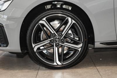 2025款 200万辆悦享版 40 TFSI 豪华动感型-外观-图片-有驾 2025款 200万辆悦享版 40 TFSI 豪华动感型-外观-图片-有驾