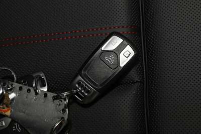 2025款 200万辆悦享版 40 TFSI 豪华动感型-内饰-图片-有驾