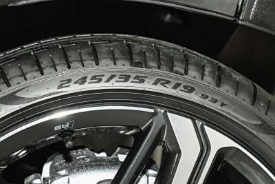 2025款 200万辆悦享版 40 TFSI 豪华动感型-外观-图片-有驾