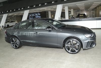 2025款 200万辆悦享版 40 TFSI 豪华动感型-外观-图片-有驾 2025款 200万辆悦享版 40 TFSI 豪华动感型-外观-图片-有驾