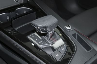 2025款 200万辆悦享版 40 TFSI 豪华动感型-内饰-图片-有驾 2025款 200万辆悦享版 40 TFSI 豪华动感型-内饰-图片-有驾