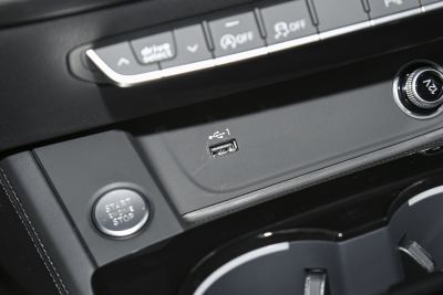2025款 200万辆悦享版 40 TFSI 豪华动感型-内饰-图片-有驾 2025款 200万辆悦享版 40 TFSI 豪华动感型-内饰-图片-有驾