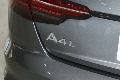2025款 200万辆悦享版 40 TFSI 豪华动感型-外观-图片-有驾 2025款 200万辆悦享版 40 TFSI 豪华动感型-外观-图片-有驾