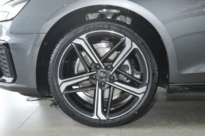 2025款 200万辆悦享版 40 TFSI 豪华动感型-外观-图片-有驾 2025款 200万辆悦享版 40 TFSI 豪华动感型-外观-图片-有驾