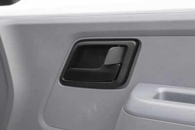 2024款 300KM 舒适型客车版 75kW-空间-图片-有驾