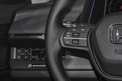 2025款 260TURBO 豪华版-内饰-图片-有驾