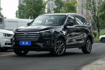 2020款 1.5T 自动豪华型 5座-外观-图片-有驾