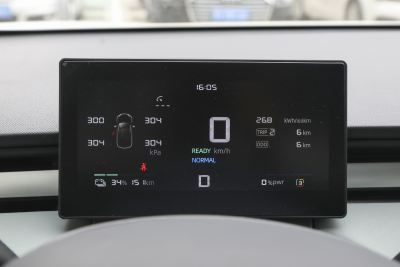 2025款 450km 尊享版-内饰-图片-有驾