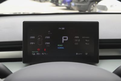2025款 450km 尊享版-内饰-图片-有驾