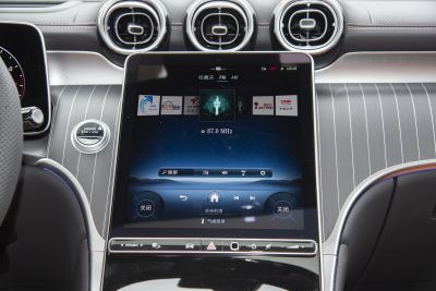 2025款 改款 GLC 300 L 4MATIC 豪华型 7座-内饰-图片-有驾