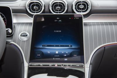 2025款 改款 GLC 300 L 4MATIC 豪华型 7座-内饰-图片-有驾