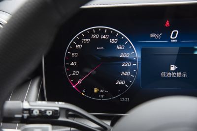 2025款 改款 GLC 300 L 4MATIC 豪华型 7座-内饰-图片-有驾
