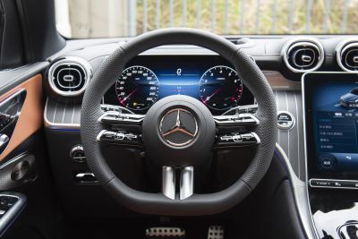 2025款 改款 GLC 300 L 4MATIC 豪华型 7座-内饰-图片-有驾