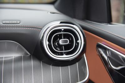 2025款 改款 GLC 300 L 4MATIC 豪华型 7座-内饰-图片-有驾