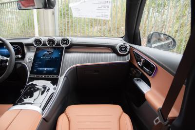 2025款 改款 GLC 300 L 4MATIC 豪华型 7座-内饰-图片-有驾