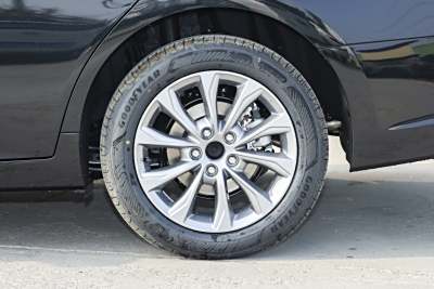 2024款 2.0L 进取版-外观-图片-有驾